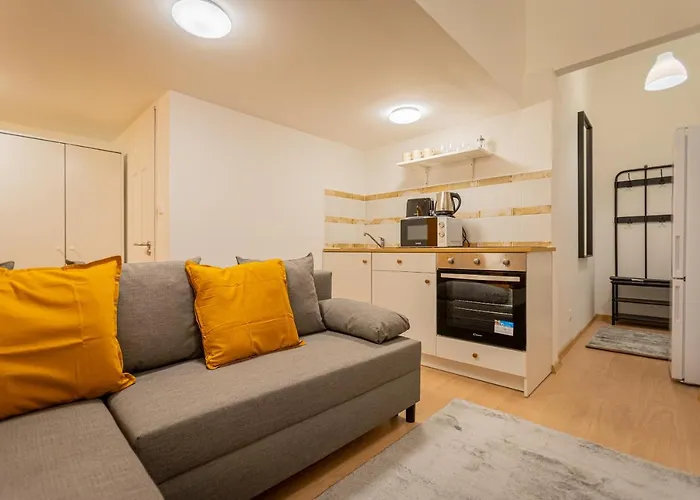 Cosy Downtown Flat In Budapest, Lisa